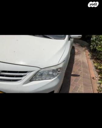 טויוטה קורולה GLI אוט' 1.6 (124 כ''ס) בנזין 2011 למכירה בגבעתיים