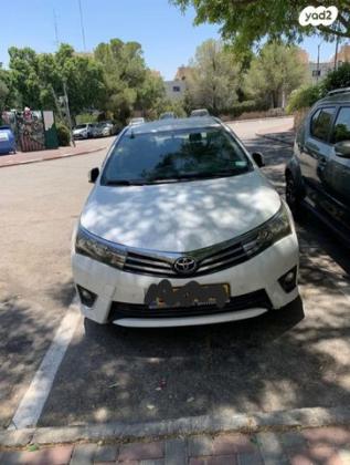 טויוטה קורולה GLI-FL אוט' 1.6 (132 כ''ס) [2013-2016] בנזין 2015 למכירה במעלה אדומים