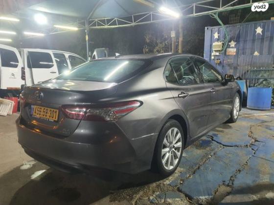 טויוטה קאמרי XLE הייבריד אוט' 2.5 (178 כ''ס) בנזין 2018 למכירה באלעד