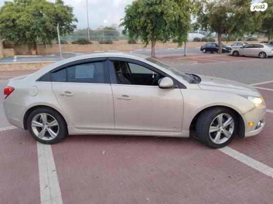 שברולט קרוז LT Turbo סדאן אוט' 1.4 (140 כ''ס) בנזין 2012 למכירה בראשון לציון