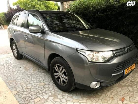 מיצובישי אאוטלנדר Instyle אוט' 7 מק' 2.0 (150 כ"ס) בנזין 2013 למכירה במודיעין מכבים רעות