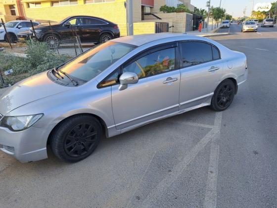 הונדה סיוויק סדאן החדשה LS אוט' 1.8 (140 כ''ס) בנזין 2007 למכירה בנתיבות