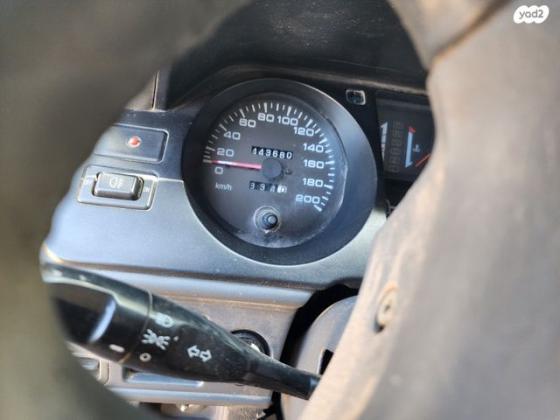 מיצובישי פג'רו ארוך 4X4 GLX אוט' דיזל 7 מק' 2.8 (125 כ''ס) דיזל 2000 למכירה ביקנעם