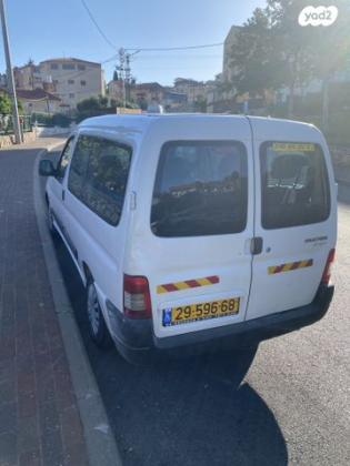 פיג'ו פרטנר דור 2 (2008-2017) XR ידני 7 מק' 1.4 (75 כ''ס) בנזין 2009 למכירה בצפת