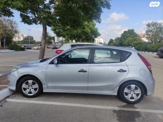 יונדאי i30 Inspire אוט' 1.6 (126 כ''ס) בנזין 2010 למכירה בתל אביב יפו