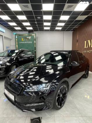סקודה סופרב (2019 ואילך) Sportline אוט' 5 דלתות הייבריד 1.4 (156 כ''ס) היברידי חשמל / בנזין 2022 למכירה ביסוד המעלה