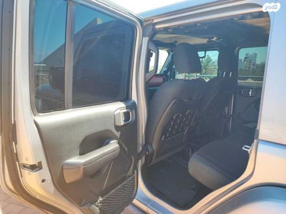 ג'יפ / Jeep רנגלר ארוך 4X4 Rubicon אוט' בנזין 5 דל' 2.0 (270 כ''ס) ק'-2 בנזין 2019 למכירה בחיפה