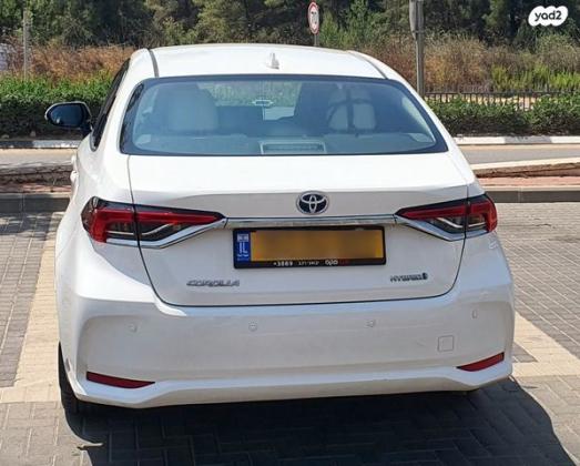 טויוטה קורולה הייבריד Style סדאן אוט' 1.8 (98 כ''ס) בנזין 2020 למכירה באריאל