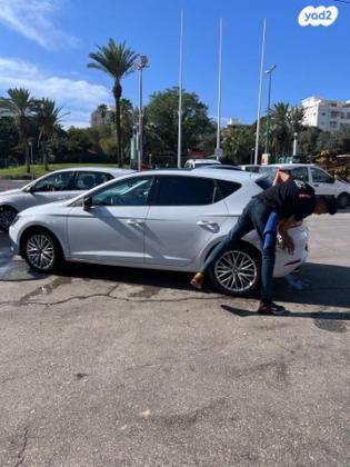 סיאט לאון Style FL אוט' 5 דל' 1.4 (150 כ"ס) בנזין 2018 למכירה בתל אביב יפו