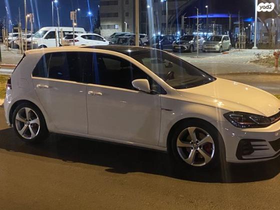פולקסווגן גולף GTI אוט' 5 דל' 2.0 (230 כ''ס) בנזין 2018 למכירה בפתח תקווה