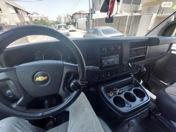 שברולט סוואנה ארוך סגור אוט' דיזל 5 מק' 6.6 (240 כ"ס) דיזל 2015 למכירה ברחובות