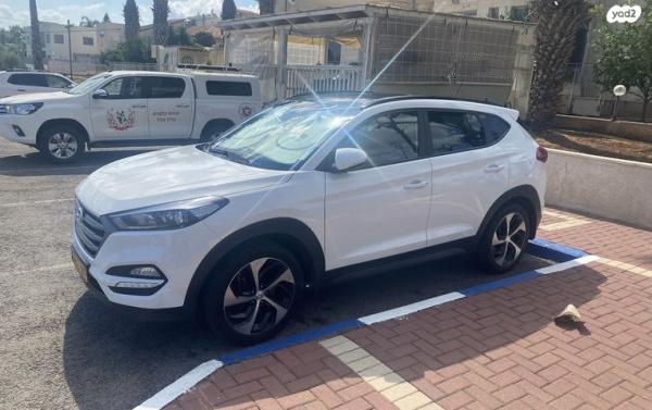 יונדאי טוסון Open Sky אוט' בנזין 2.0 (155 כ"ס) בנזין 2017 למכירה בקרית שמונה
