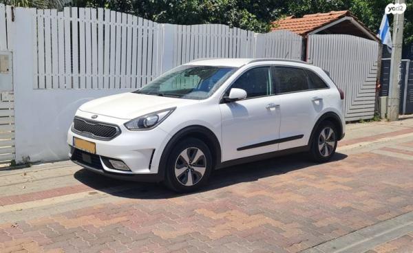 קיה נירו הייבריד EX הייבריד אוט' 1.6 (141 כ"ס) בנזין 2017 למכירה בראשון לציון