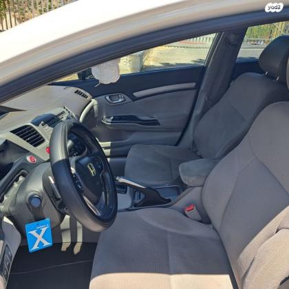 הונדה סיוויק סדאן החדשה Executive אוט' 1.8 (142 כ"ס) בנזין 2012 למכירה בביתר עילית