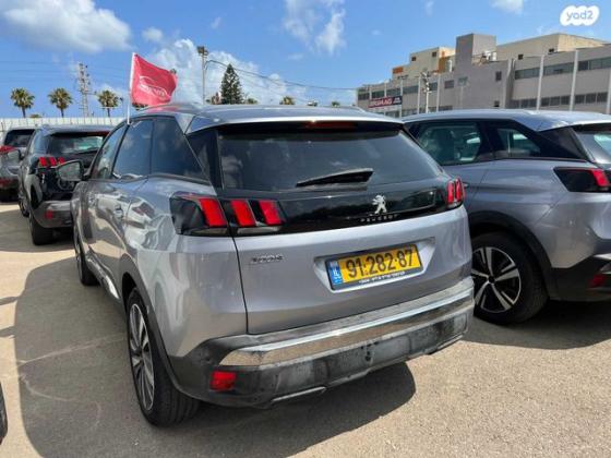 פיג'ו 3008 Premium אוט' 1.6 (165 כ"ס) בנזין 2017 למכירה בחיפה