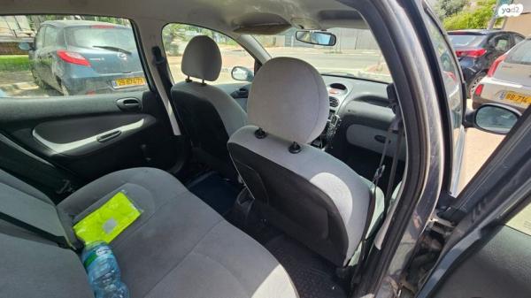 רנו פלואנס AU אוט' 1.6 (110 כ''ס) בנזין 2010 למכירה בתל מונד