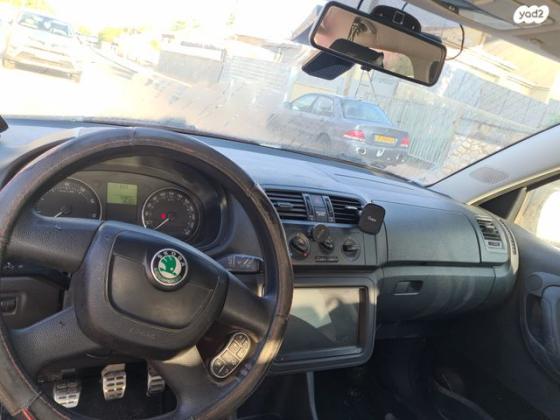 סקודה פאביה Ambiente ידני 1.4 (86 כ''ס) בנזין 2012 למכירה בבאר שבע