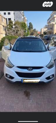יונדאי iX35 Open Sky אוט' 2.0 (154 כ''ס) בנזין 2015 למכירה בנתניה