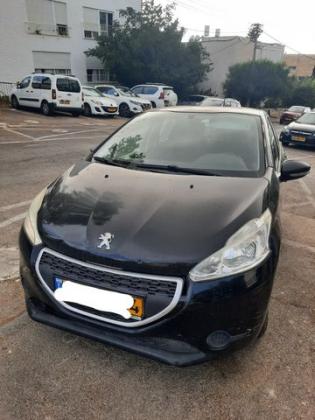 פיג'ו 208 Access רובוטית 1.2 (82 כ"ס) בנזין 2014 למכירה בחיפה