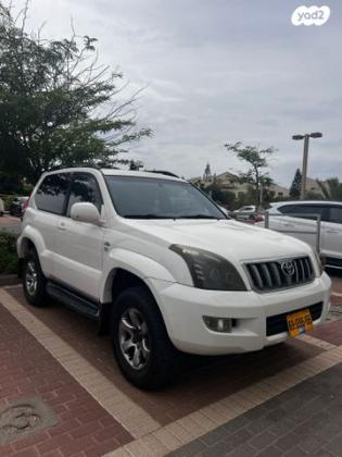 טויוטה לנד קרוזר קצר 4X4 Luxury אוט' דיזל 3.0 (173 כ''ס) דיזל 2008 למכירה בראשון לציון