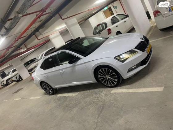 סקודה סופרב (עד 2019) 4X4 L&K אוט' 2.0 (280 כ"ס) בנזין 2016 למכירה בלוד