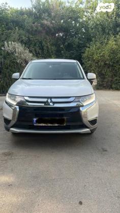 מיצובישי אאוטלנדר Invite ידני 5 מק' 2.0 (150 כ''ס) בנזין 2015 למכירה בבית שמש