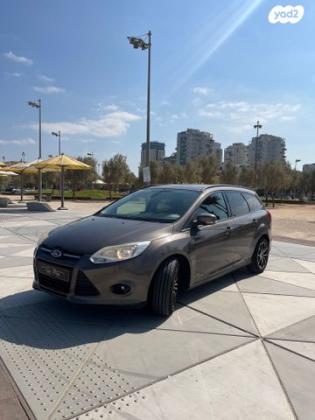 פורד פוקוס Trend סטיישן אוט' 1.6 (125 כ''ס) בנזין 2014 למכירה באשדוד