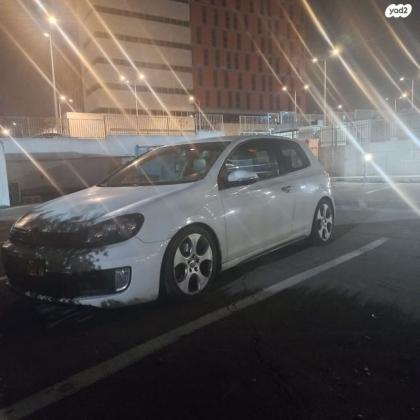 פולקסווגן גולף GTI ידני 3 דל' 2.0 (210 כ''ס) בנזין 2011 למכירה ברחובות