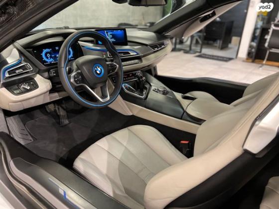 ב.מ.וו i8 4X4 Luxury קופה הייבריד אוט' 1.5 (362 כ"ס) היברידי חשמל / בנזין 2016 למכירה בראשון לציון
