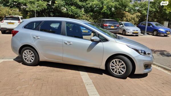 קיה סיד / CEED LX סטיישן אוט' 1.6 (135 כ''ס) בנזין 2017 למכירה בקרית אונו