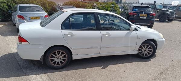 מיצובישי לנסר קלאסיק Executive אוט' 1.6 (98 כ''ס) בנזין 2007 למכירה בבאר שבע