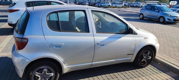 טויוטה יאריס Sol אוט' 1.3 (87 כ''ס) בנזין 2003 למכירה בבאר שבע