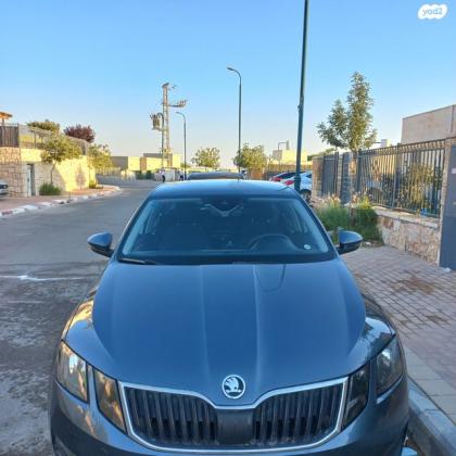 סקודה אוקטביה Ambition אוט' 1.0 (115 כ"ס) בנזין 2017 למכירה בטנא