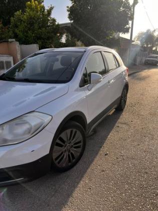 סוזוקי SX4 קרוסאובר GLX אוט' 1.6 (118 כ''ס) בנזין 2015 למכירה באליכין