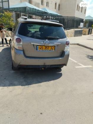 טויוטה ורסו GLI אוט' 1.8 (147 כ"ס) בנזין 2015 למכירה בירושלים