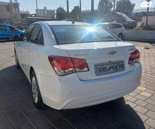 שברולט קרוז LT Turbo סדאן אוט' 1.4 (140 כ''ס) בנזין 2015 למכירה בחיפה
