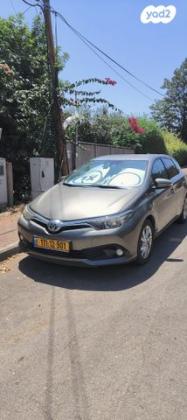 טויוטה אוריס הייבריד TSS הייבריד אוט' 1.8 (99 כ"ס) בנזין 2017 למכירה בנתניה