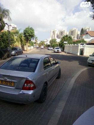 טויוטה קורולה Sun אוט' 1.6 (110 כ''ס) בנזין 2003 למכירה בקרית אונו