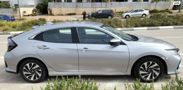 הונדה סיוויק האצ'בק החדשה Comfort אוט' 1.0 (126 כ''ס) בנזין 2018 למכירה בראש העין
