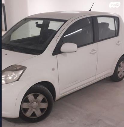 דייהטסו סיריון CX אוט' גרסת בסיס 1.3 (87 כ''ס) בנזין 2008 למכירה בנתניה