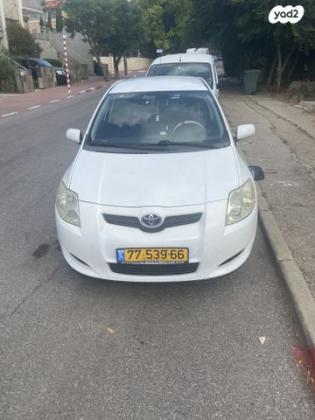 טויוטה אוריס Luxury רובוטית 1.6 (124 כ"ס) בנזין 2008 למכירה ברמת ישי