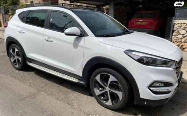 יונדאי טוסון Luxury אוט' בנזין 2.0 (155 כ"ס) בנזין 2018 למכירה בבאר יעקב
