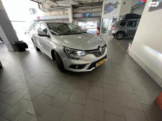 רנו מגאן גראנד קופה Intense אוט' 1.2 (132 כ"ס) בנזין 2018 למכירה בבני ברק