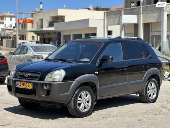 יונדאי טוסון 4X4 GLS LTH אוט' בנזין 2.7 (175 כ''ס) בנזין 2006 למכירה בטירה