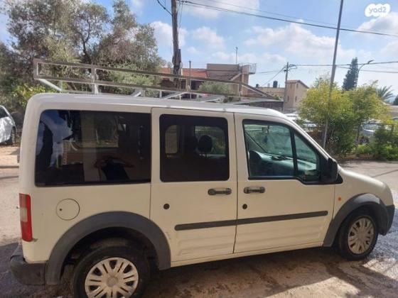 פורד טורנאו קונקט קצר S ידני דיזל 1.8 (90 כ"ס) דיזל 2005 למכירה בכפר יאסיף