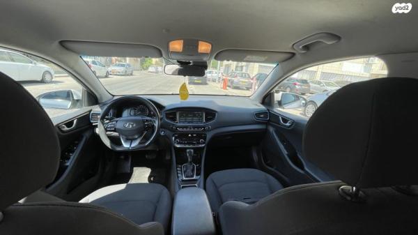 יונדאי איוניק Premium הייבריד אוט' 1.6 (141 כ"ס) בנזין 2017 למכירה בקרית ביאליק