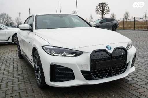 ב.מ.וו i4 eDrive35 Tech אוט' חשמלי (286 כ"ס) חשמלי 2023 למכירה בראשון לציון