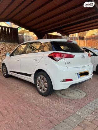 יונדאי i20 Inspire אוט' 1.4 (100 כ''ס) [2015 ואילך] בנזין 2016 למכירה בכפר יונה