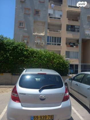 יונדאי i20 Inspire אוט' 1.4 (100 כ"ס) [2009-2015] בנזין 2011 למכירה בלוד