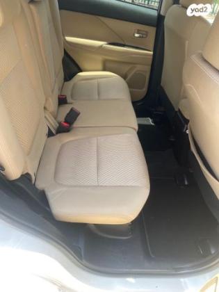 מיצובישי אאוטלנדר Intense אוט' 7 מק' 2.0 (150 כ"ס) בנזין 2018 למכירה בחדרה